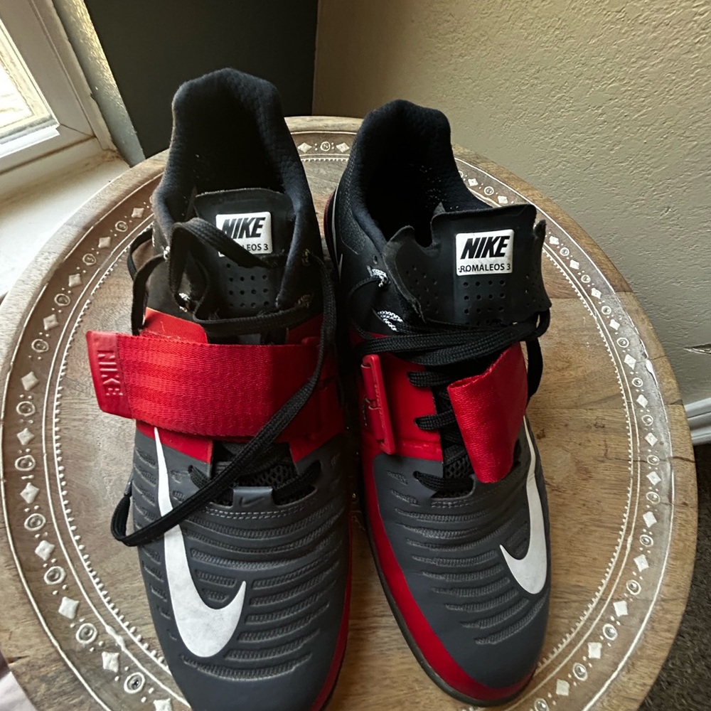 Nike Romaleos 3 Men's Weightlifting Shoes Black Red Gray White